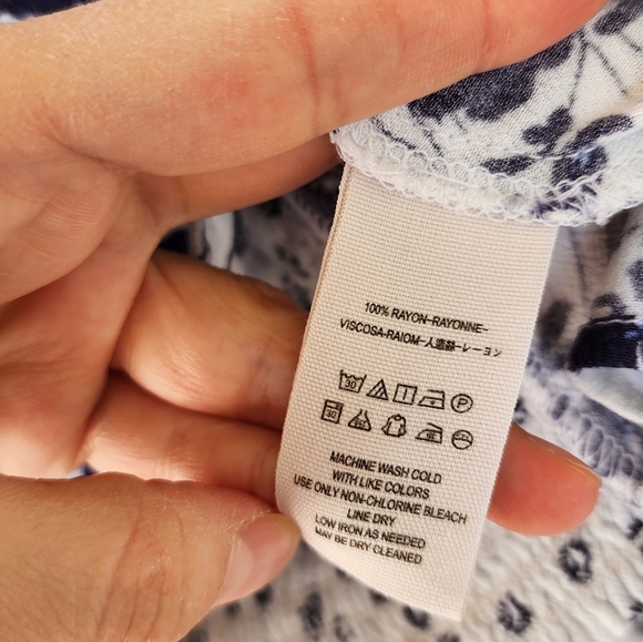 Free People lady bohemian bell sleeve crop top - Picture 9 of 13